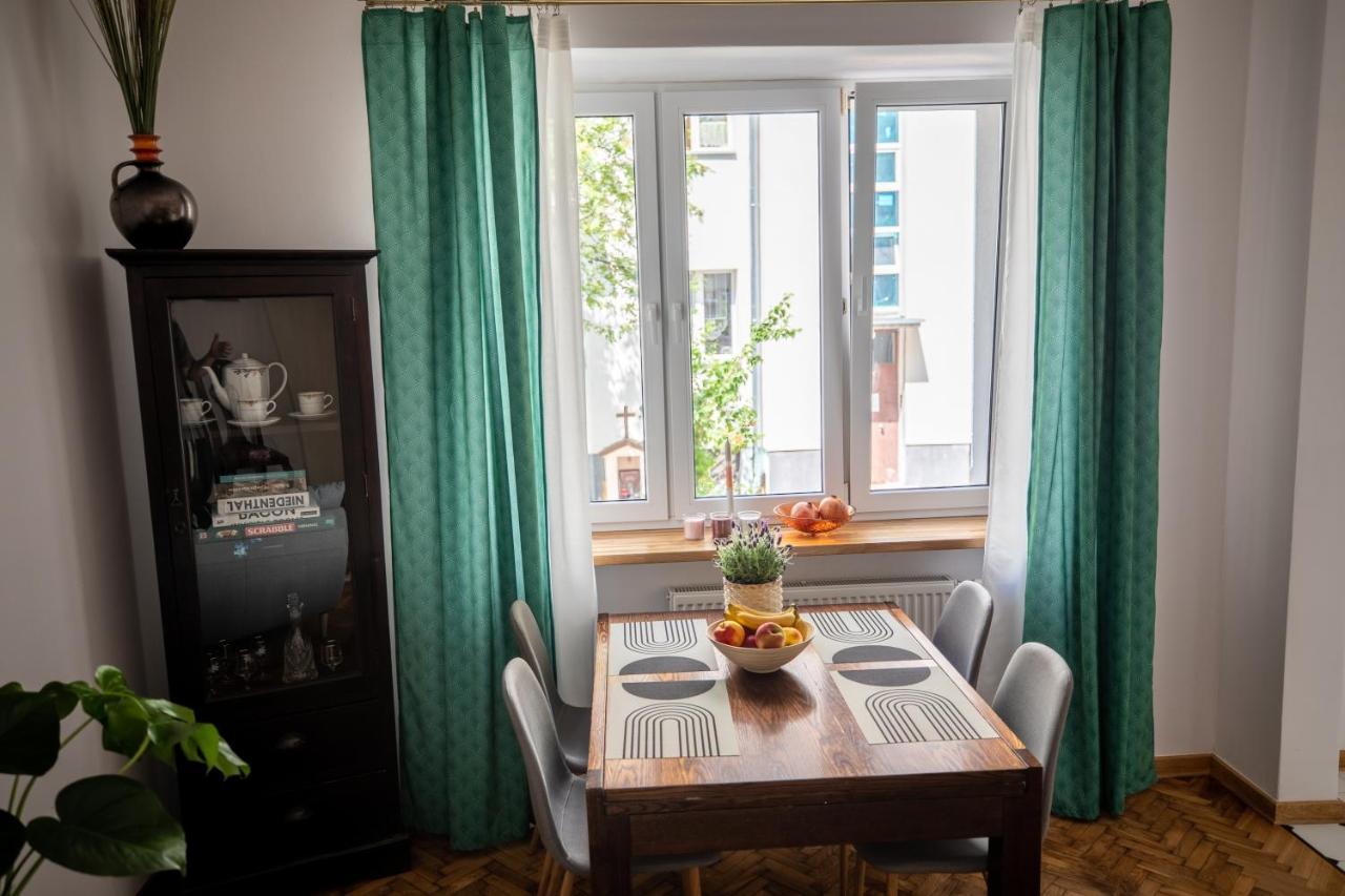 Warsaw Concierge Miedziana Apartment Luaran gambar